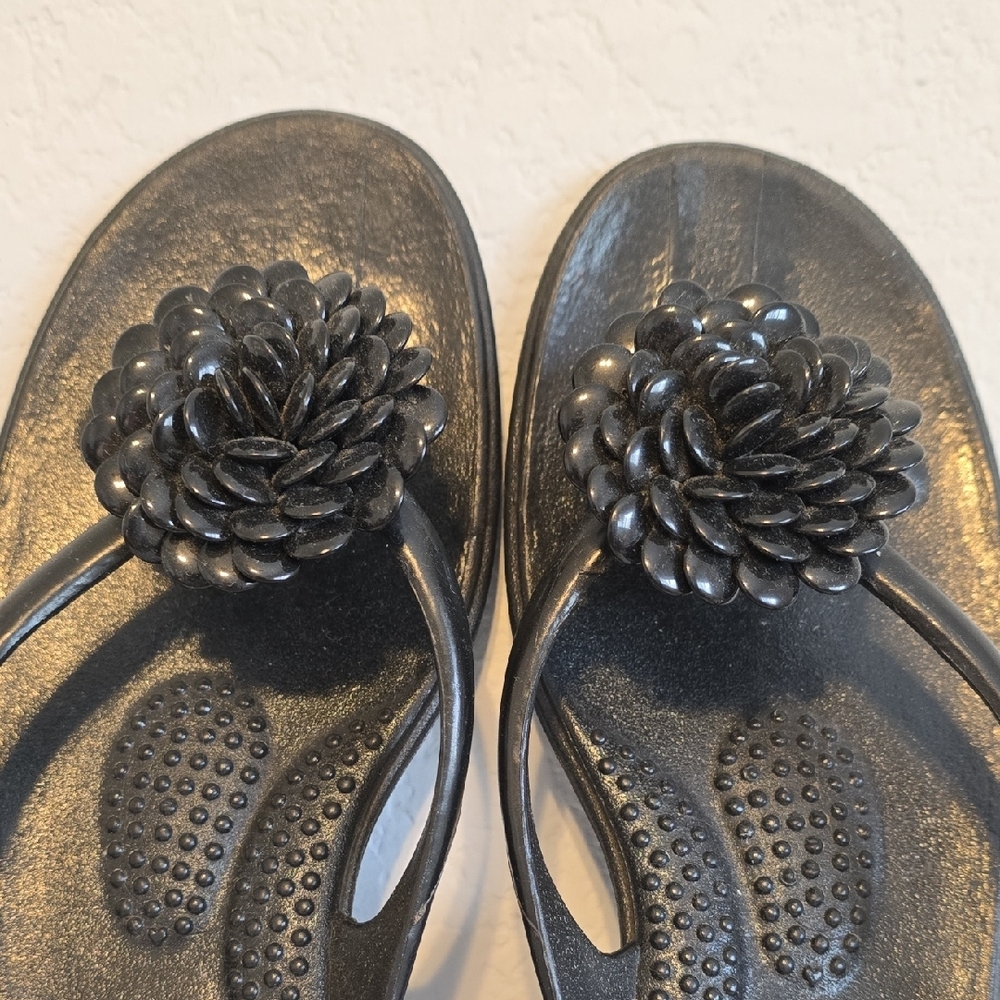 OKA b. Black Women's Sandals with Floral Accent. Size ML - Picture 6 of 16